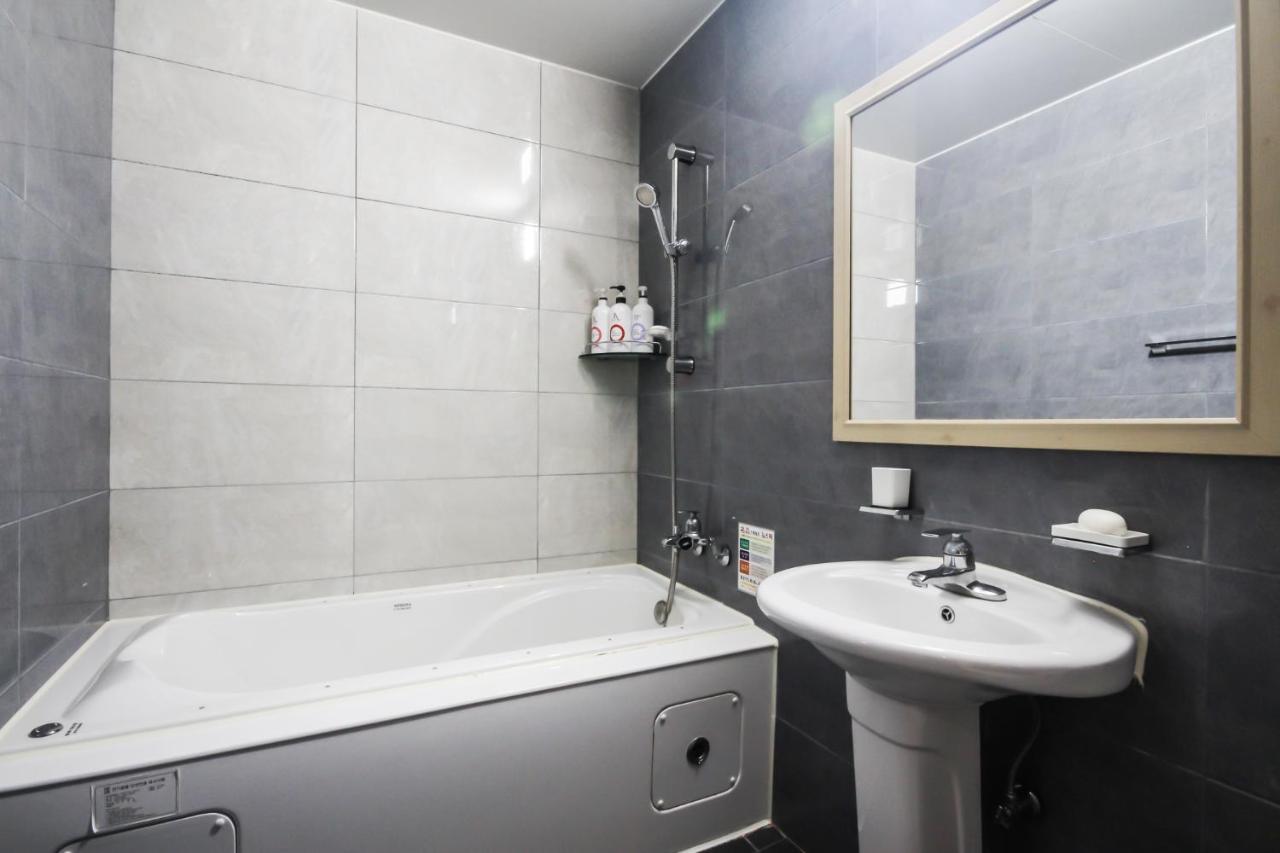 Iksan Rings Motel מראה חיצוני תמונה